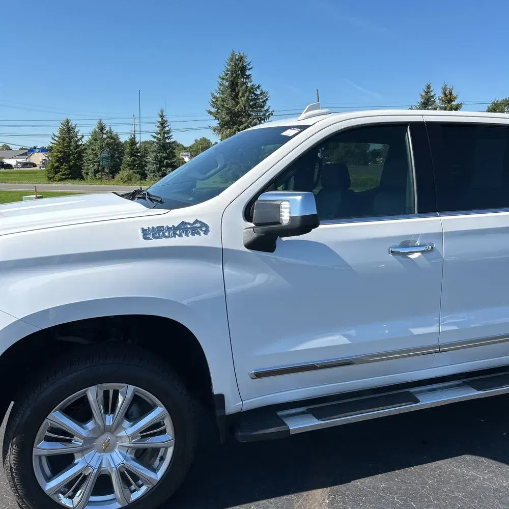 2022 Chevrolet Silverado 1500 High Country