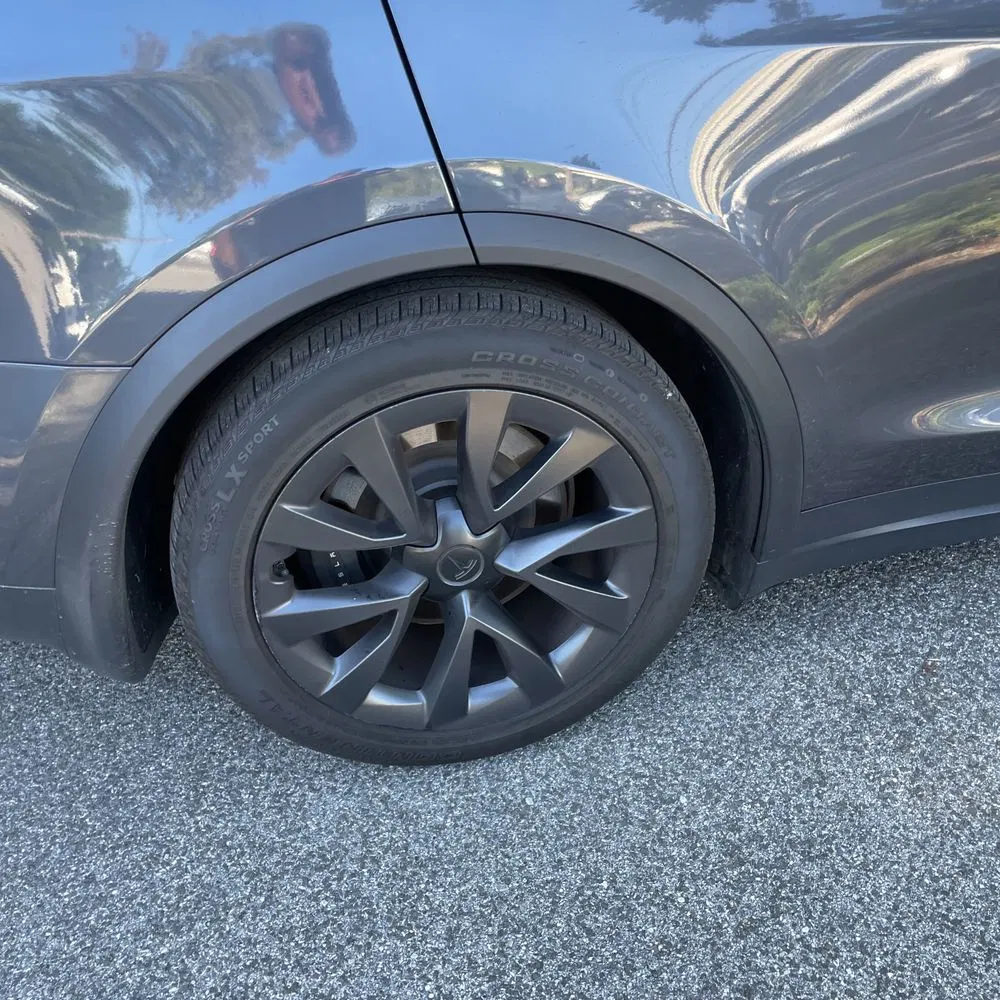 2023 Tesla Model X Standard Range