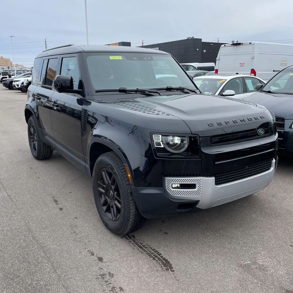2024 Land Rover Defender 110 P300 S