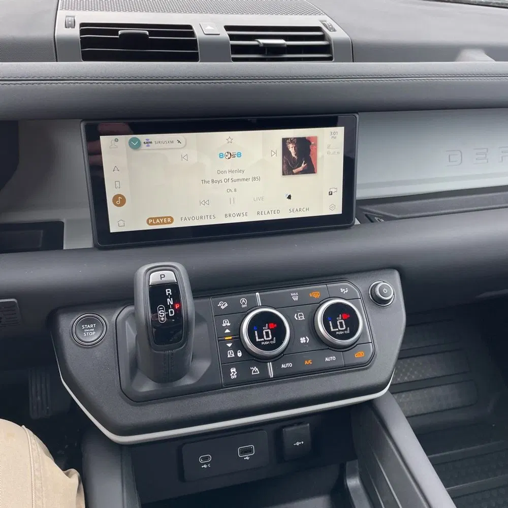 2024 Land Rover Defender 110 P300 S