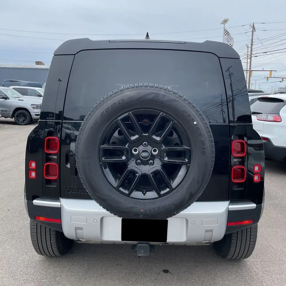 2024 Land Rover Defender 110 P300 S
