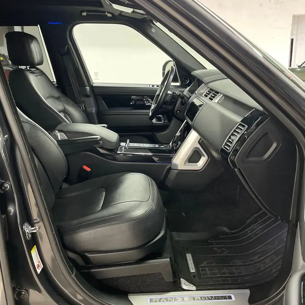 2021 Land Rover Range Rover Westminster P525