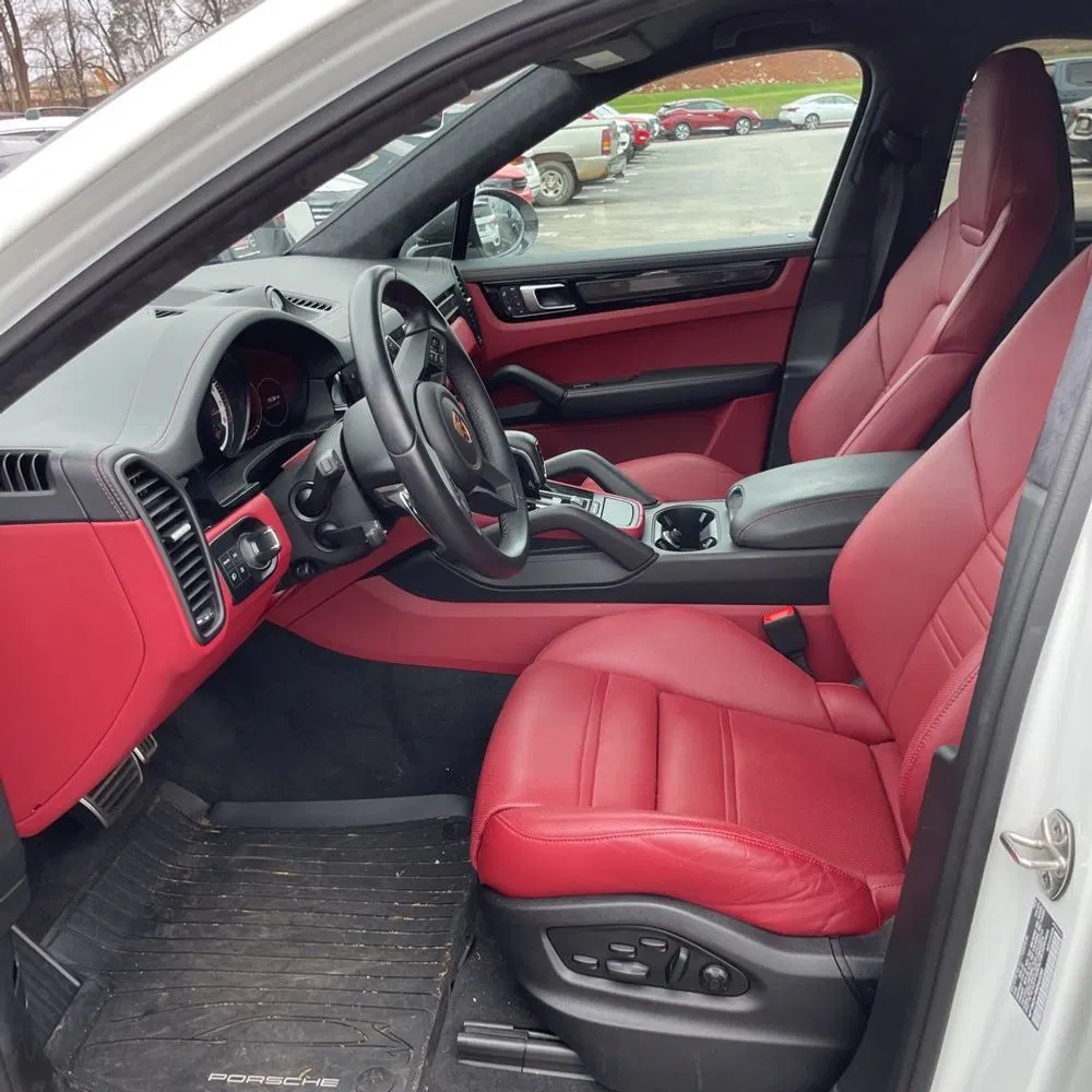 2022 Porsche Cayenne Turbo GT