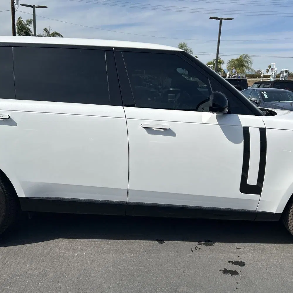 2023 Land Rover Range Rover P530 SE LWB