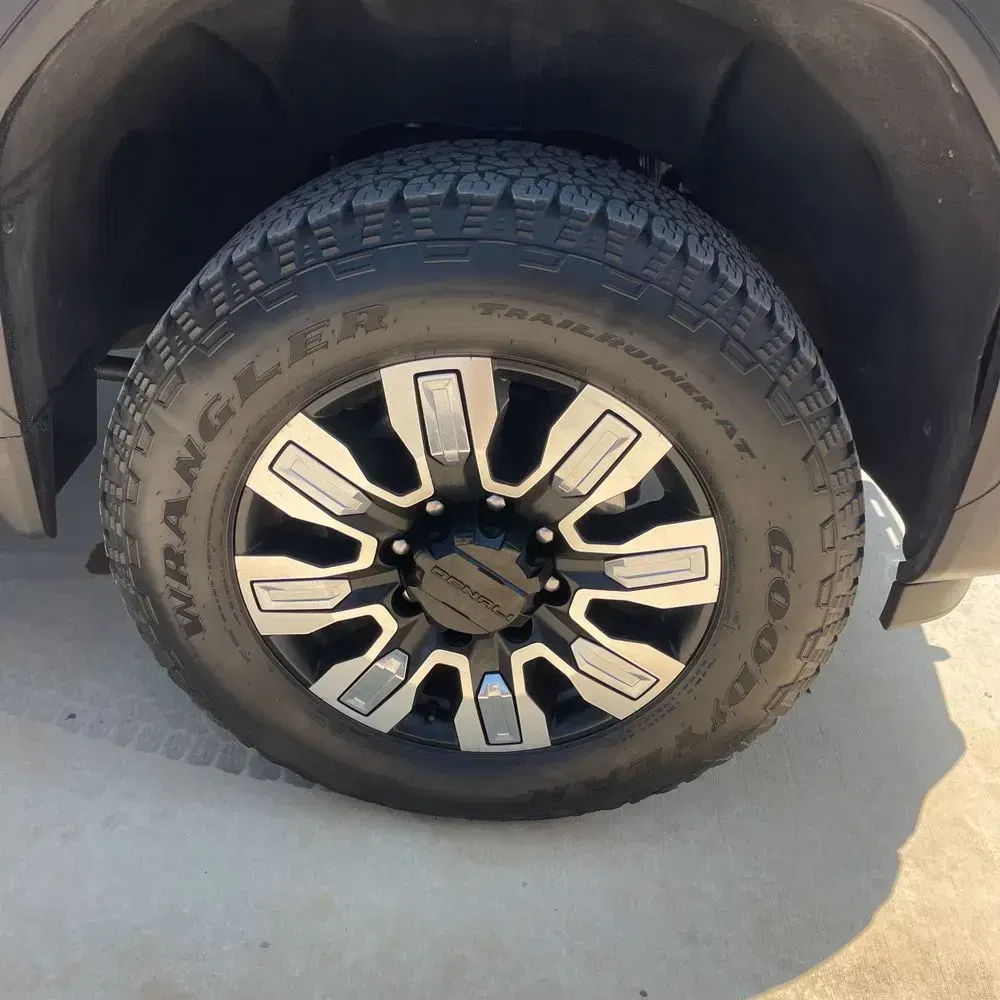 2024 GMC Sierra 2500HD Denali