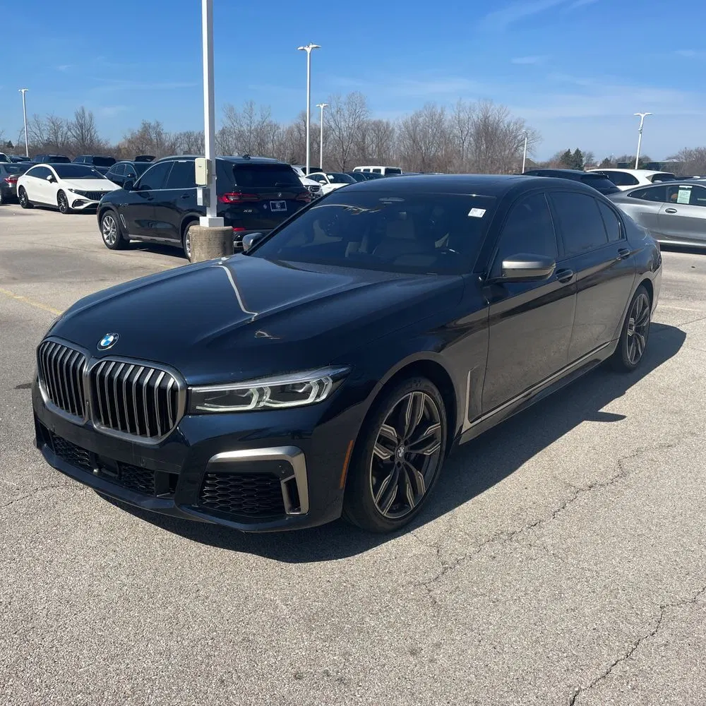 2022 BMW 7-Series M760xi