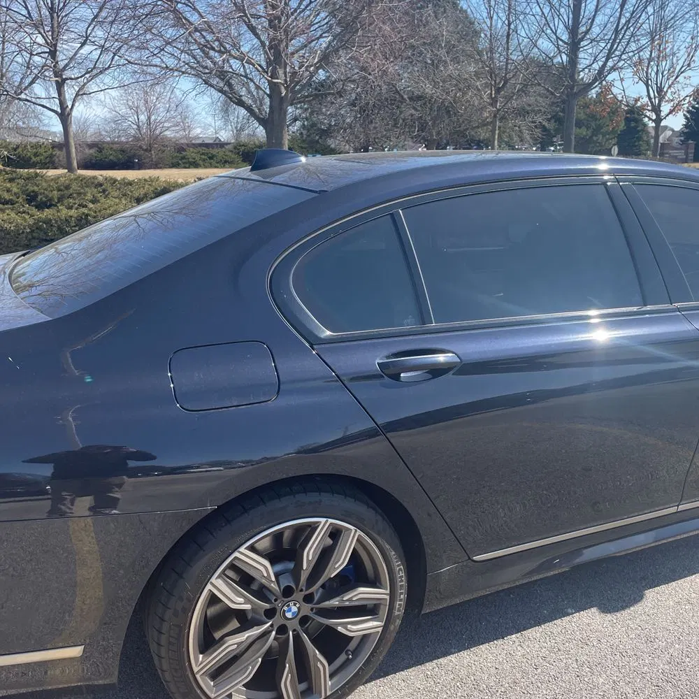 2022 BMW 7-Series M760xi