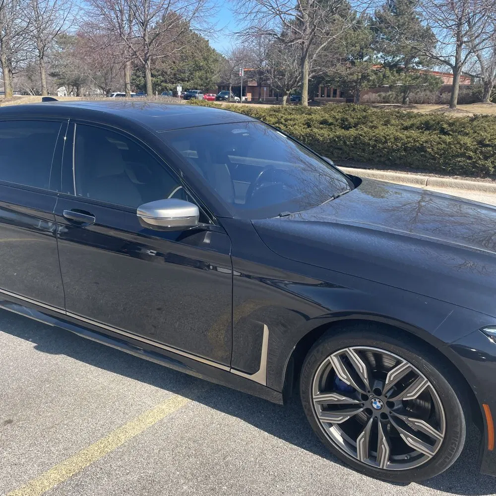 2022 BMW 7-Series M760xi