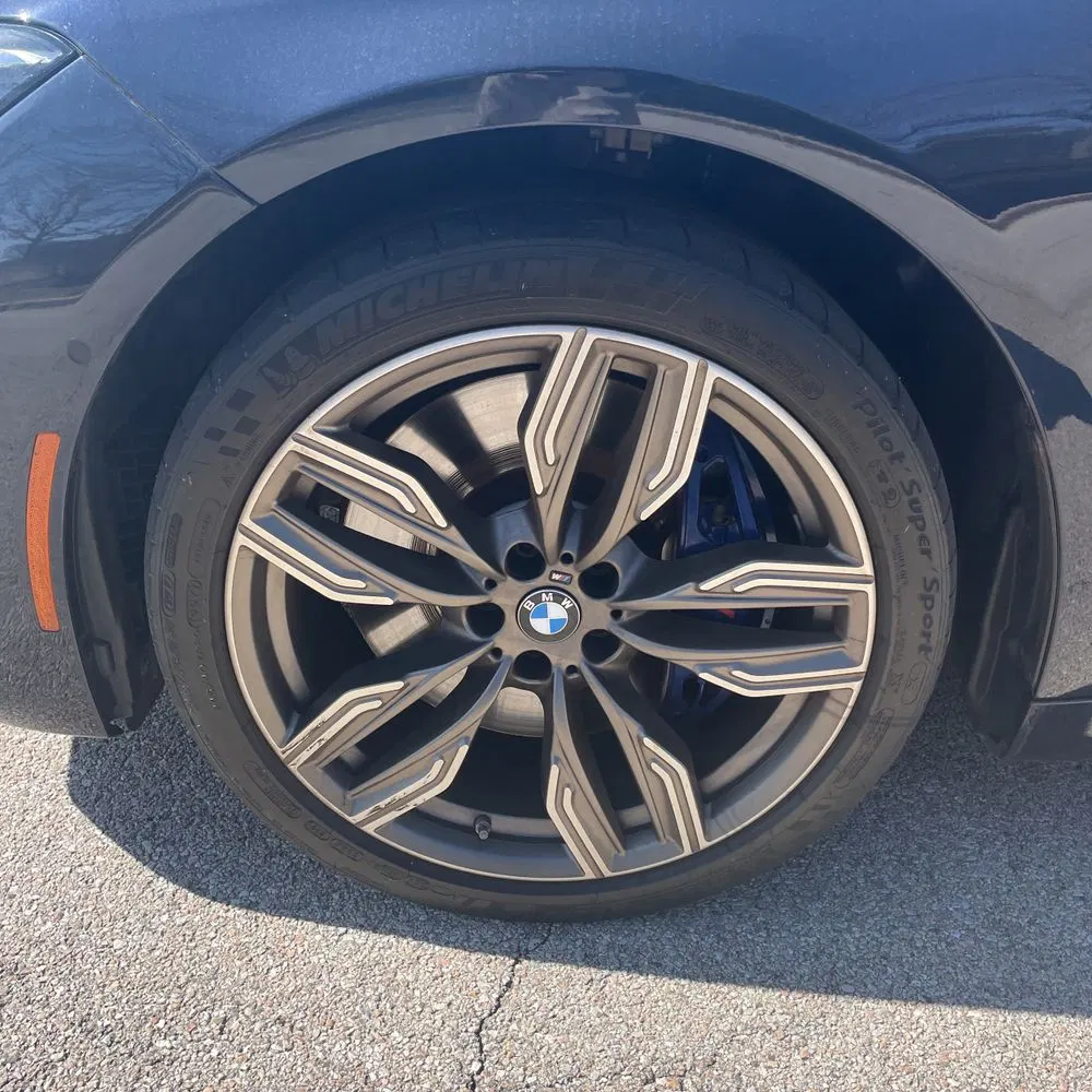 2022 BMW 7-Series M760xi
