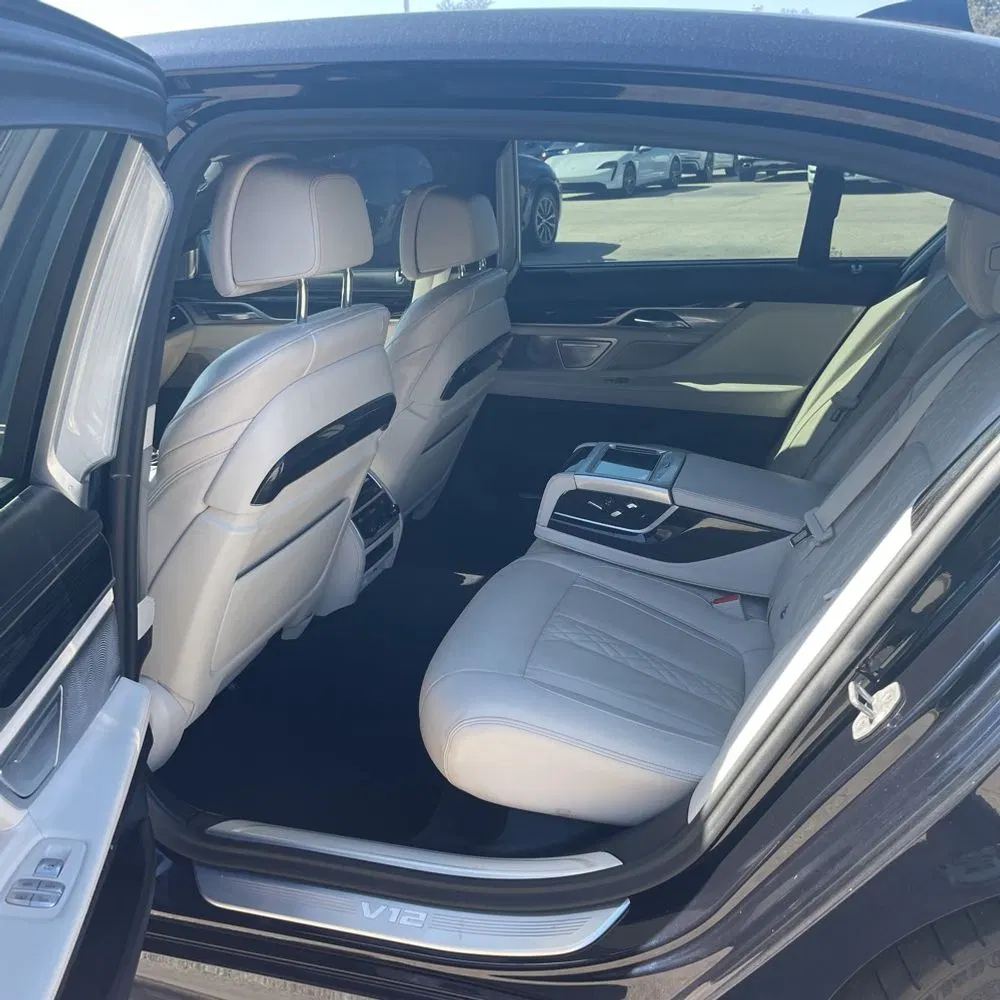 2022 BMW 7-Series M760xi