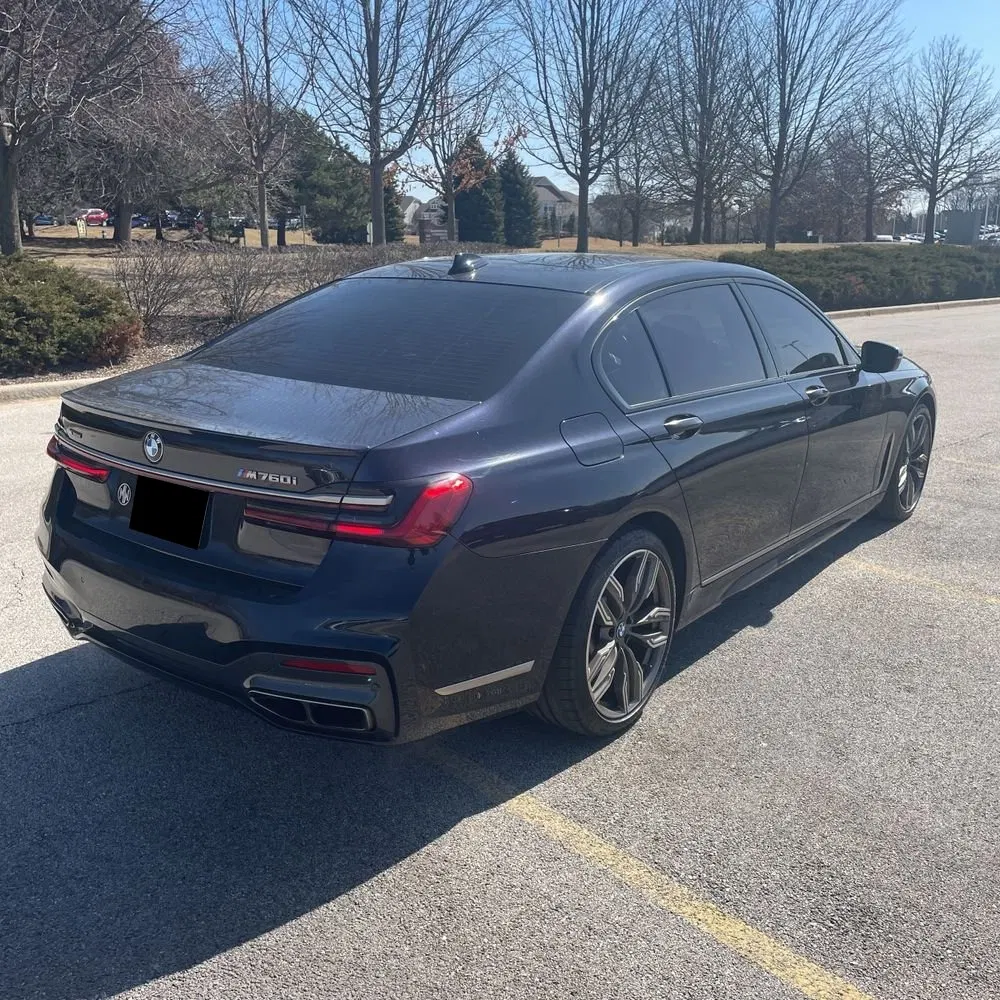 2022 BMW 7-Series M760xi