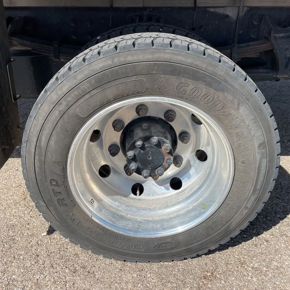 2023 Chevrolet Silverado 5500 W/T
