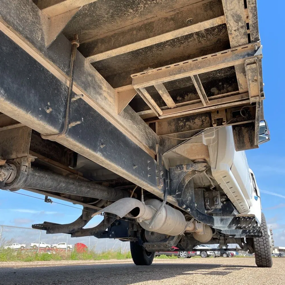 2023 Chevrolet Silverado 5500 W/T