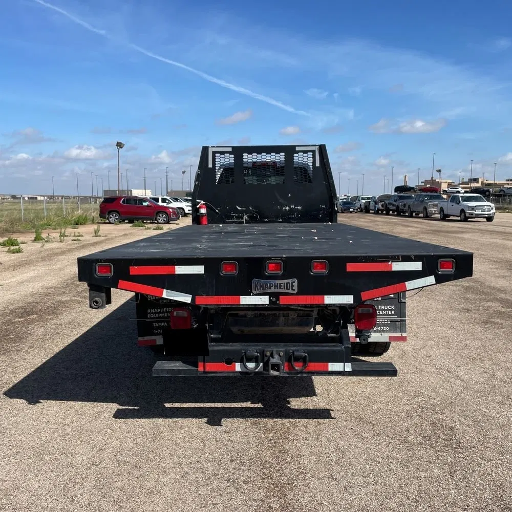 2023 Chevrolet Silverado 5500 W/T