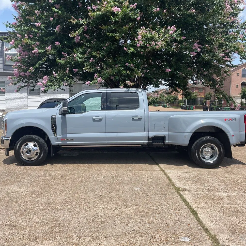2024 Ford F-350 Super Duty Lariat