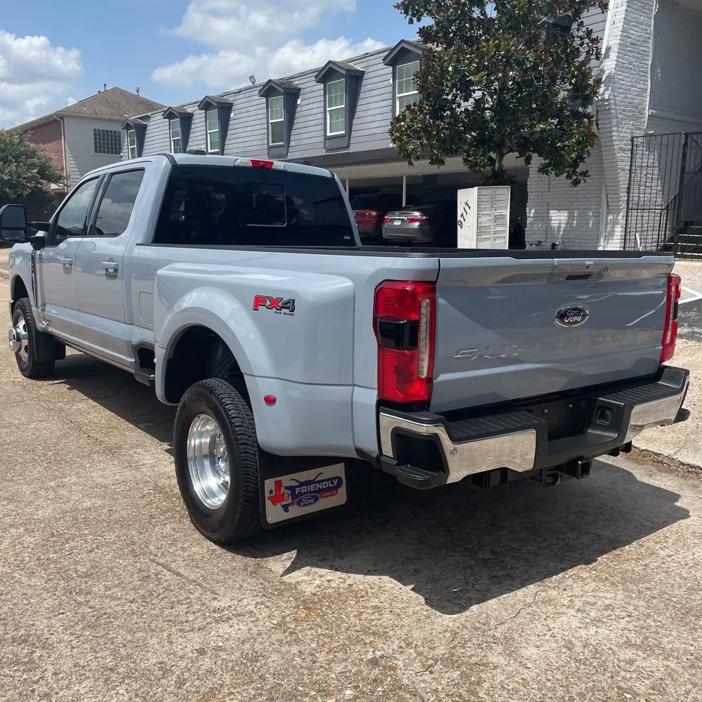 2024 Ford F-350 Super Duty Lariat