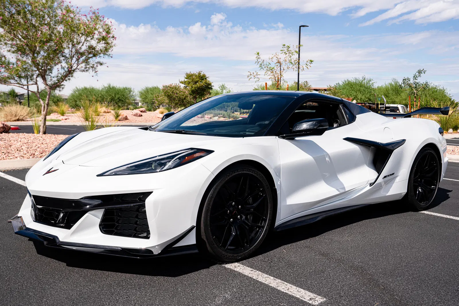 2023 Chevrolet Corvette Z06 Convertible - 670-hp LT6 V8, Z06 Ultimate Performance and Carbon Aero Packages