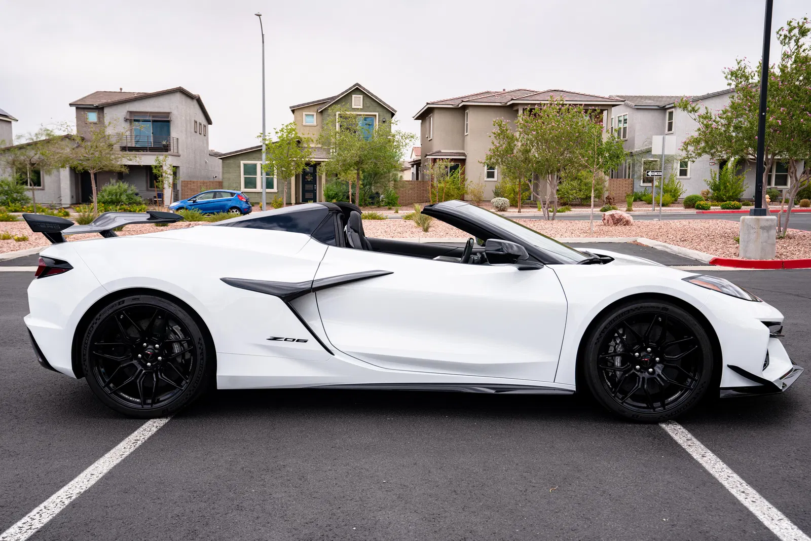 2023 Chevrolet Corvette Z06 Convertible - 670-hp LT6 V8, Z06 Ultimate Performance and Carbon Aero Packages