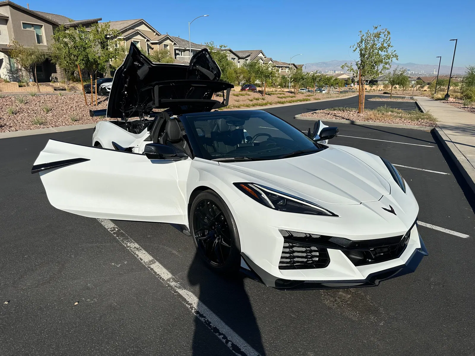 2023 Chevrolet Corvette Z06 Convertible - 670-hp LT6 V8, Z06 Ultimate Performance and Carbon Aero Packages
