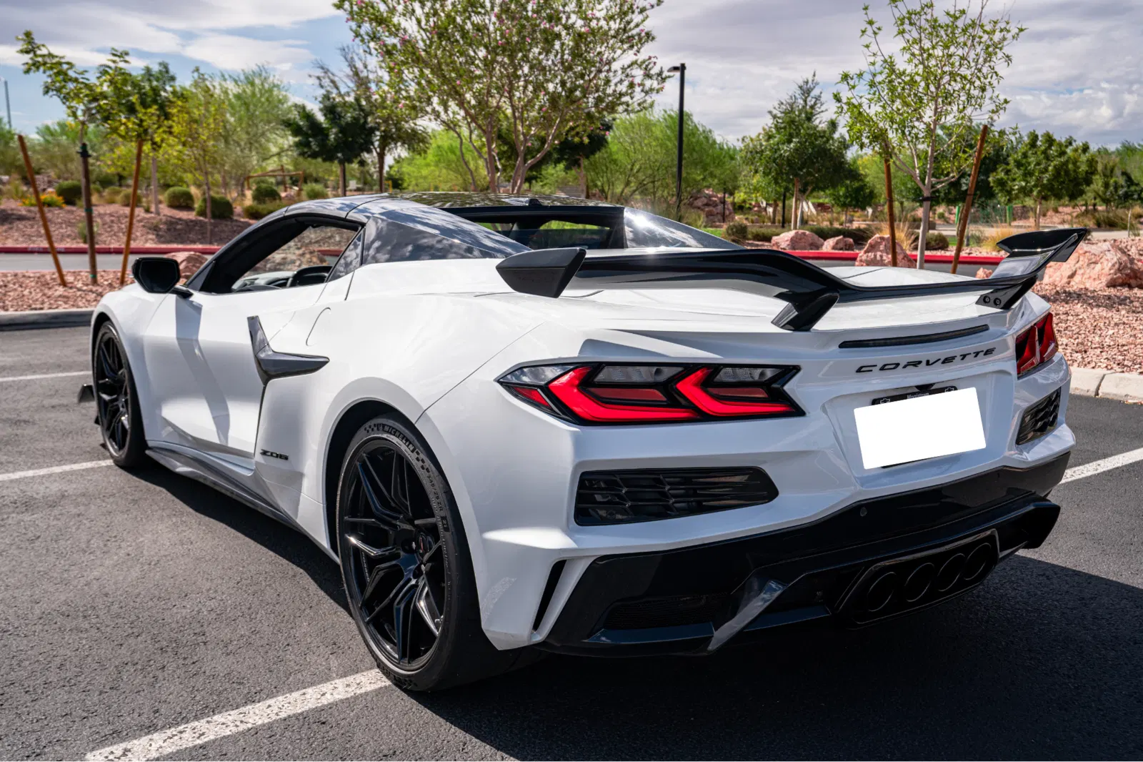 2023 Chevrolet Corvette Z06 Convertible - 670-hp LT6 V8, Z06 Ultimate Performance and Carbon Aero Packages