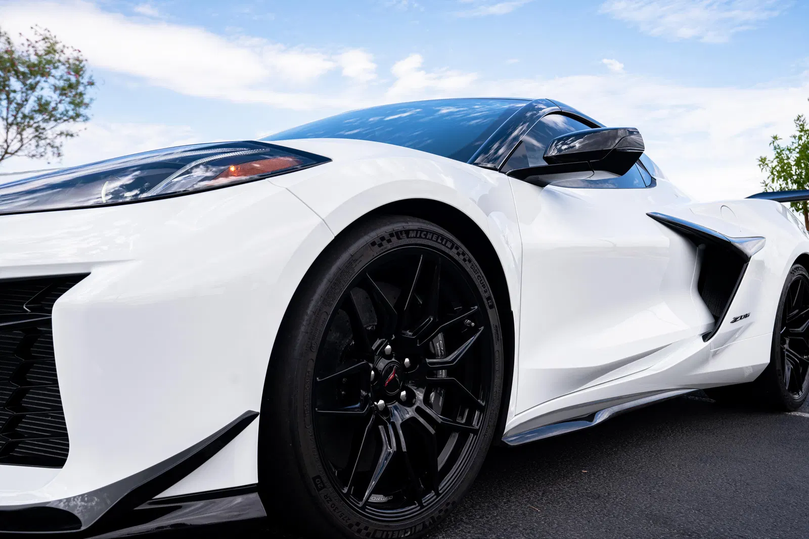 2023 Chevrolet Corvette Z06 Convertible - 670-hp LT6 V8, Z06 Ultimate Performance and Carbon Aero Packages