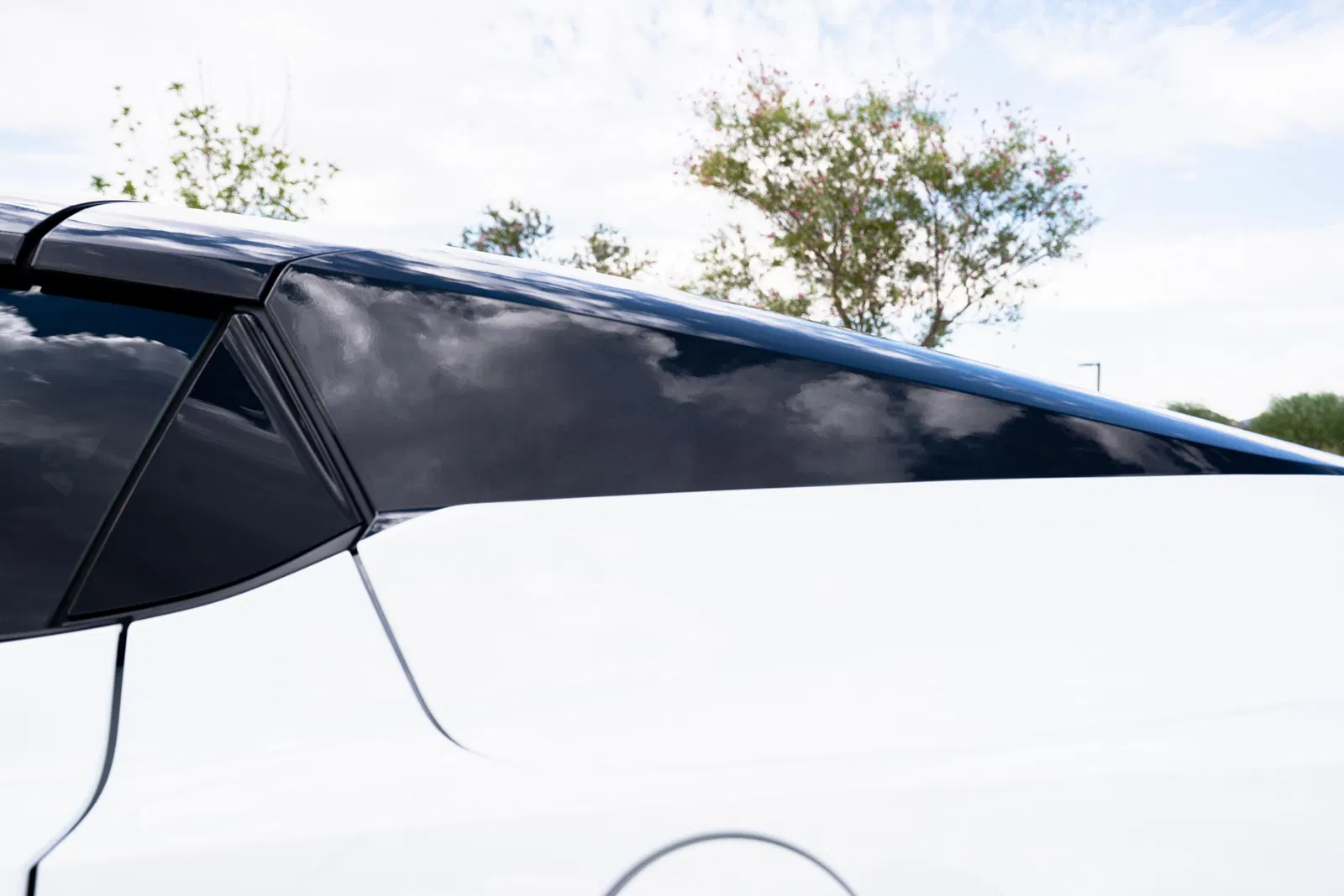 2023 Chevrolet Corvette Z06 Convertible - 670-hp LT6 V8, Z06 Ultimate Performance and Carbon Aero Packages