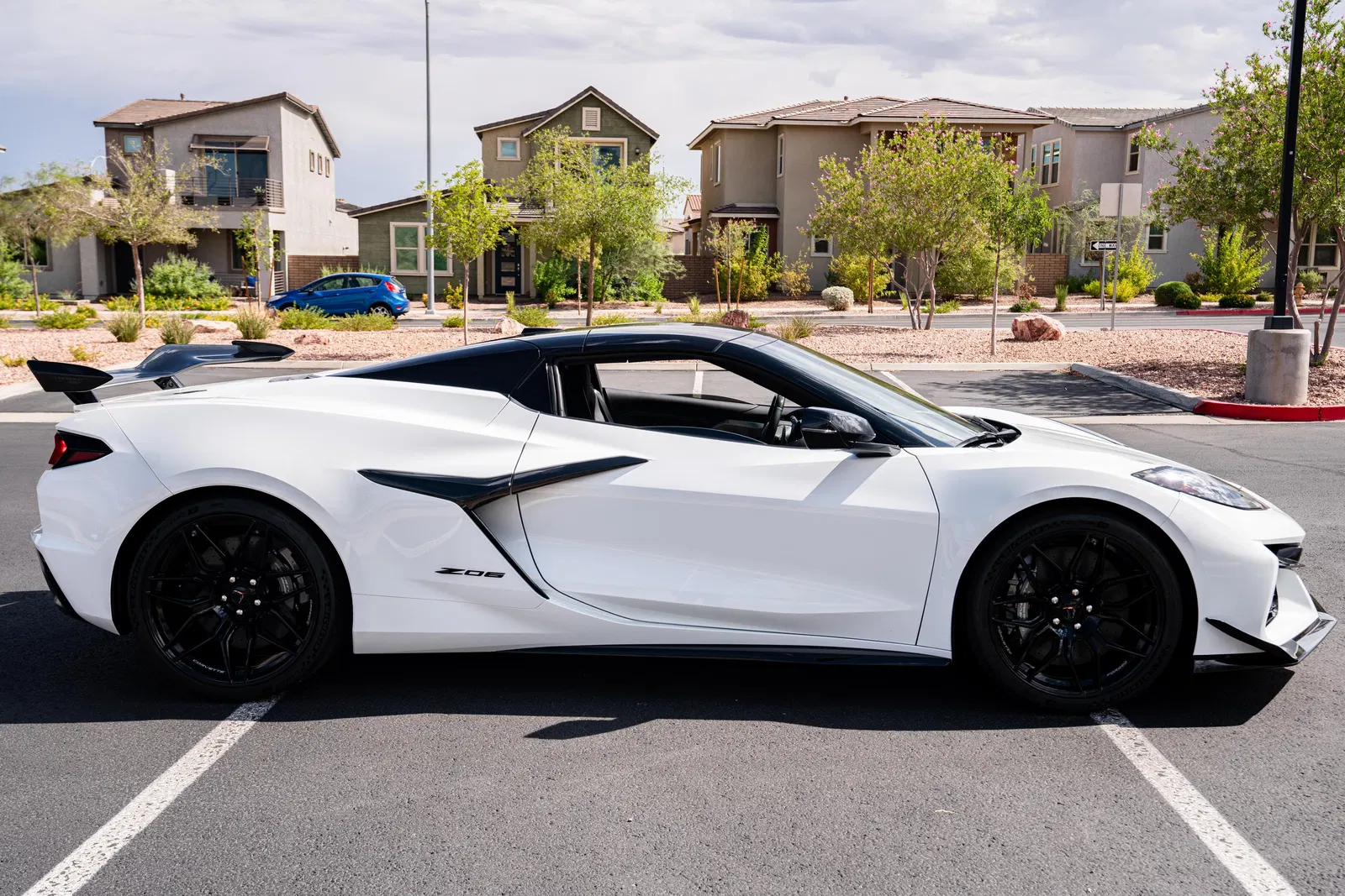 2023 Chevrolet Corvette Z06 Convertible - 670-hp LT6 V8, Z06 Ultimate Performance and Carbon Aero Packages