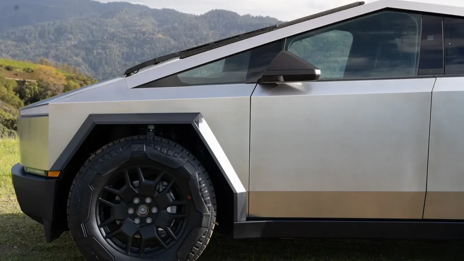 2024 Tesla Cybertruck Cyberbeast AWD Foundation Series