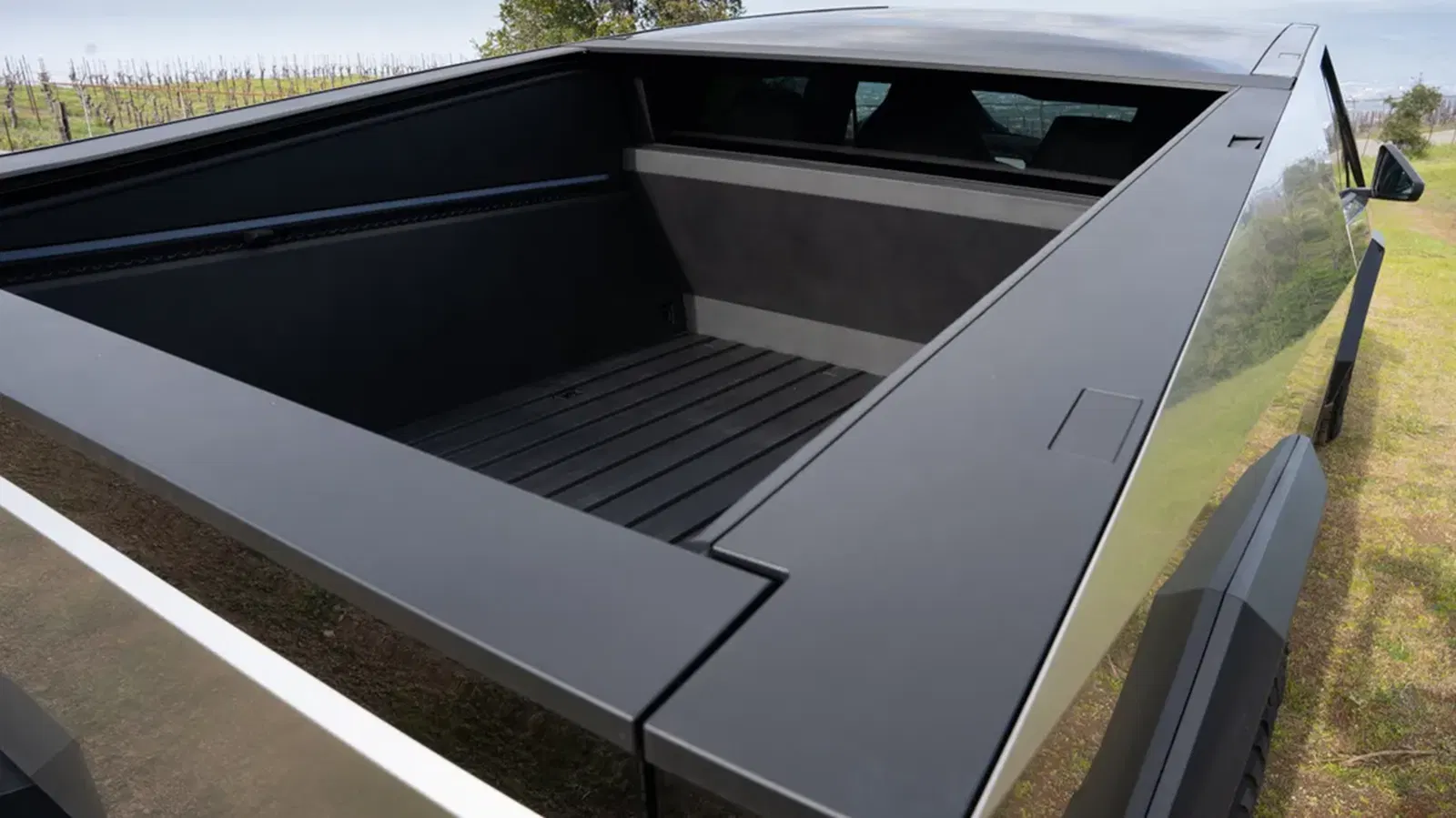 2024 Tesla Cybertruck Cyberbeast AWD Foundation Series