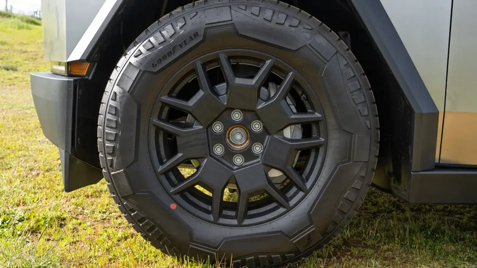2024 Tesla Cybertruck Cyberbeast AWD Foundation Series
