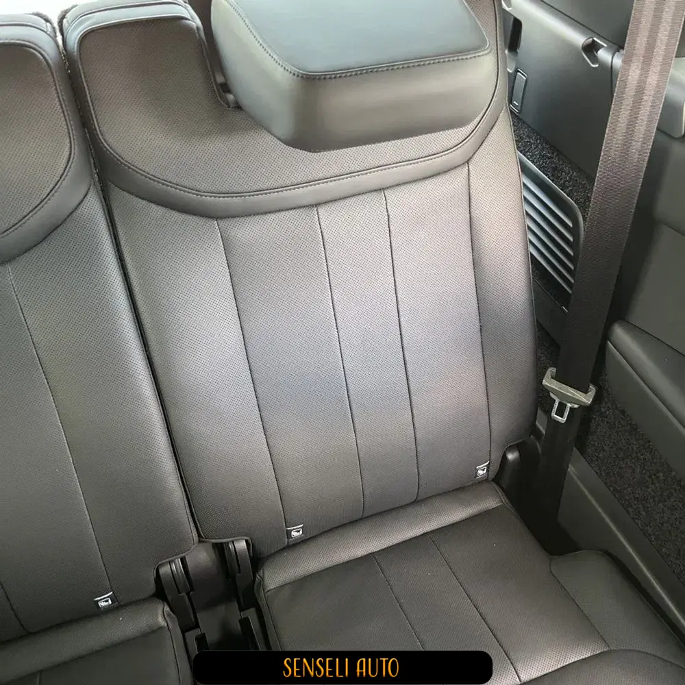 2023 Land Rover Range Rover P530 SE LWB