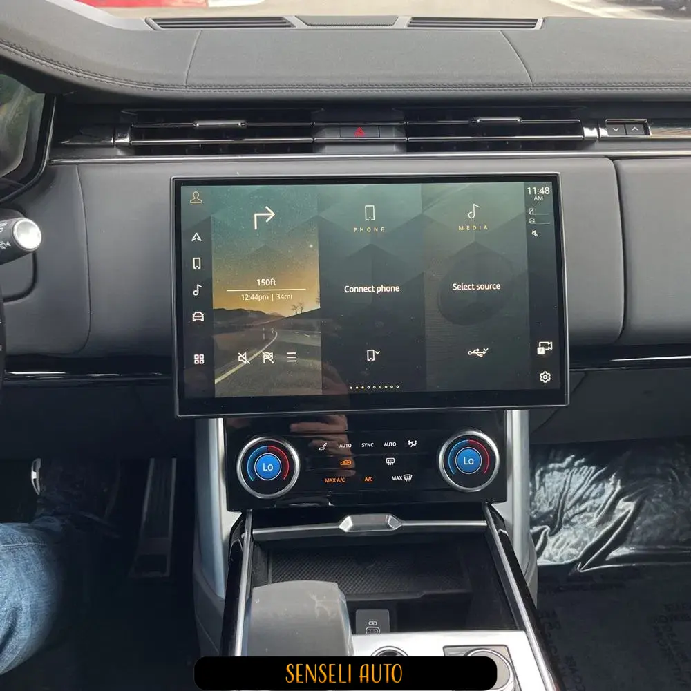 2023 Land Rover Range Rover P530 SE LWB