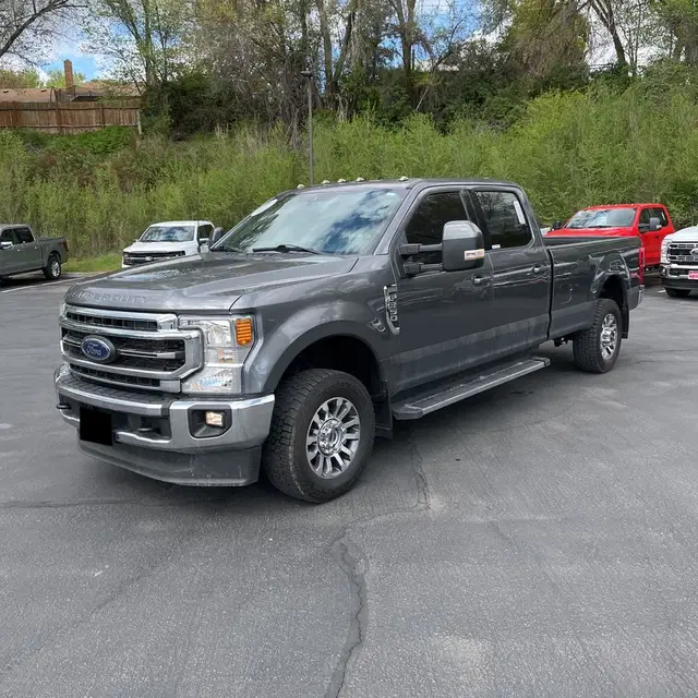 2022 Ford F-350 Super Duty Lariat