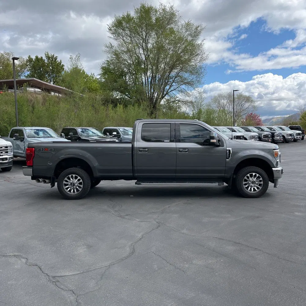 2022 Ford F-350 Super Duty Lariat