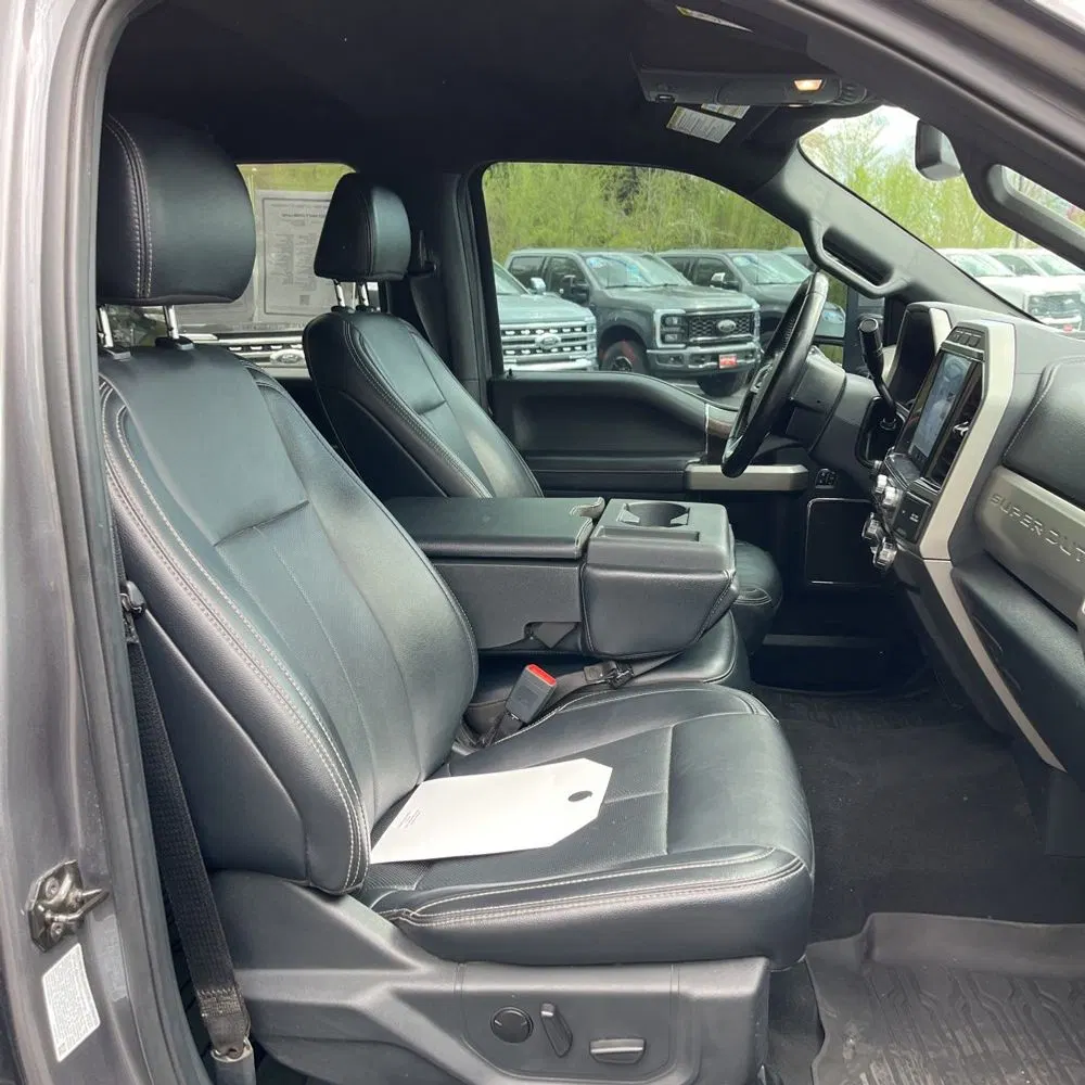 2022 Ford F-350 Super Duty Lariat