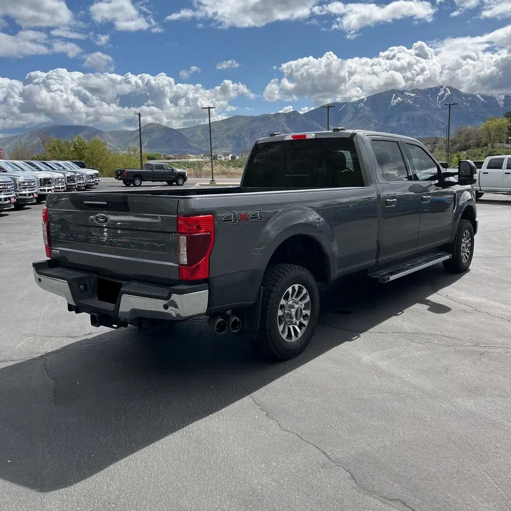 2022 Ford F-350 Super Duty Lariat