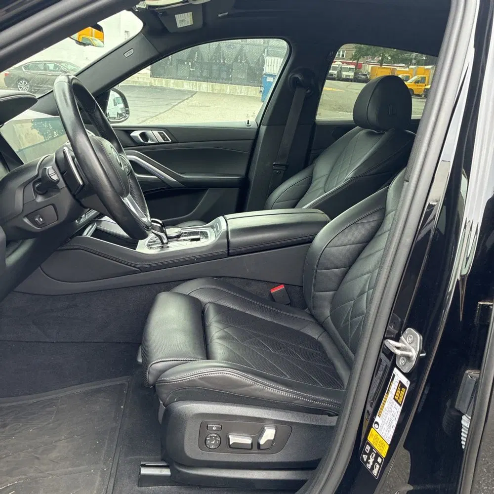 2023 BMW X6 XDrive40i