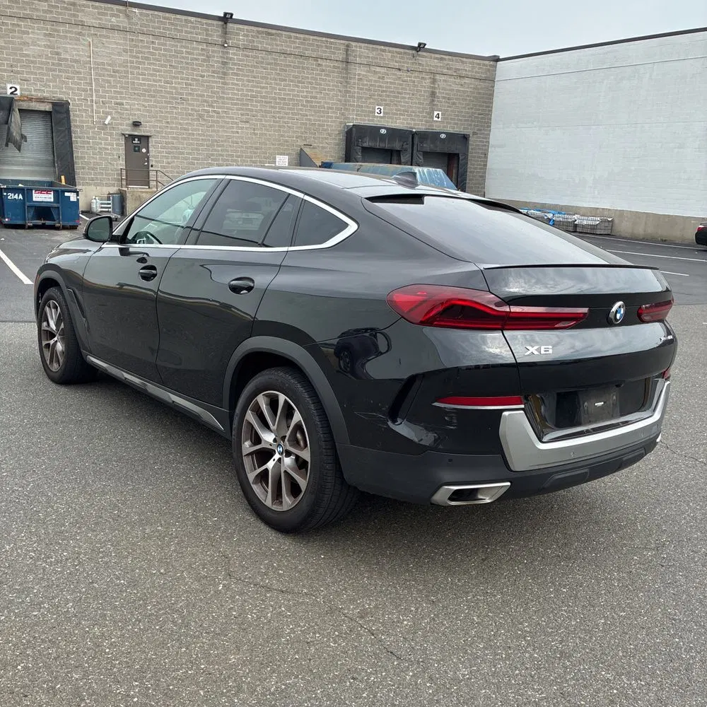 2023 BMW X6 XDrive40i
