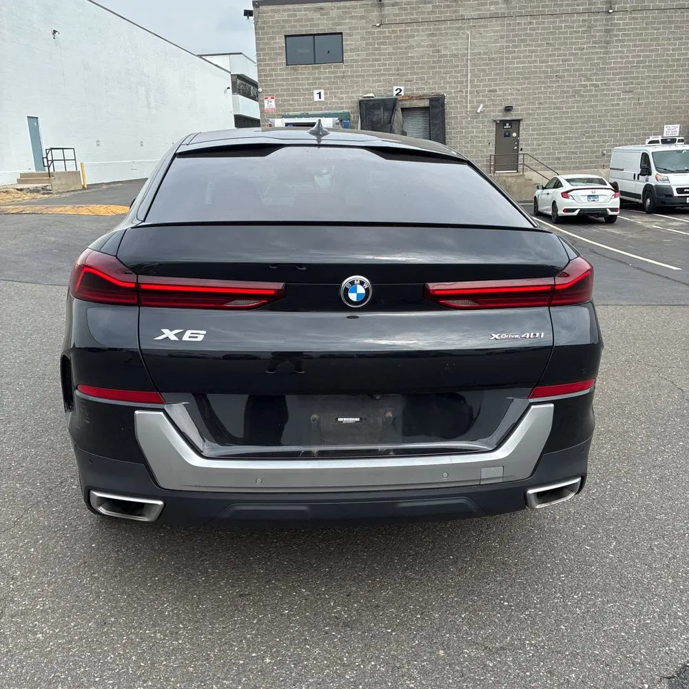 2023 BMW X6 XDrive40i