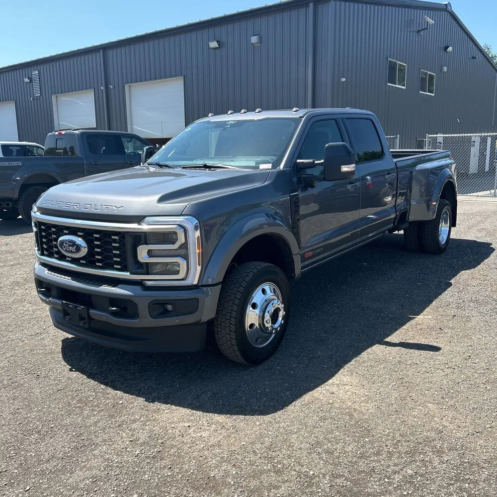 2025 Ford F450 S/D Platinum