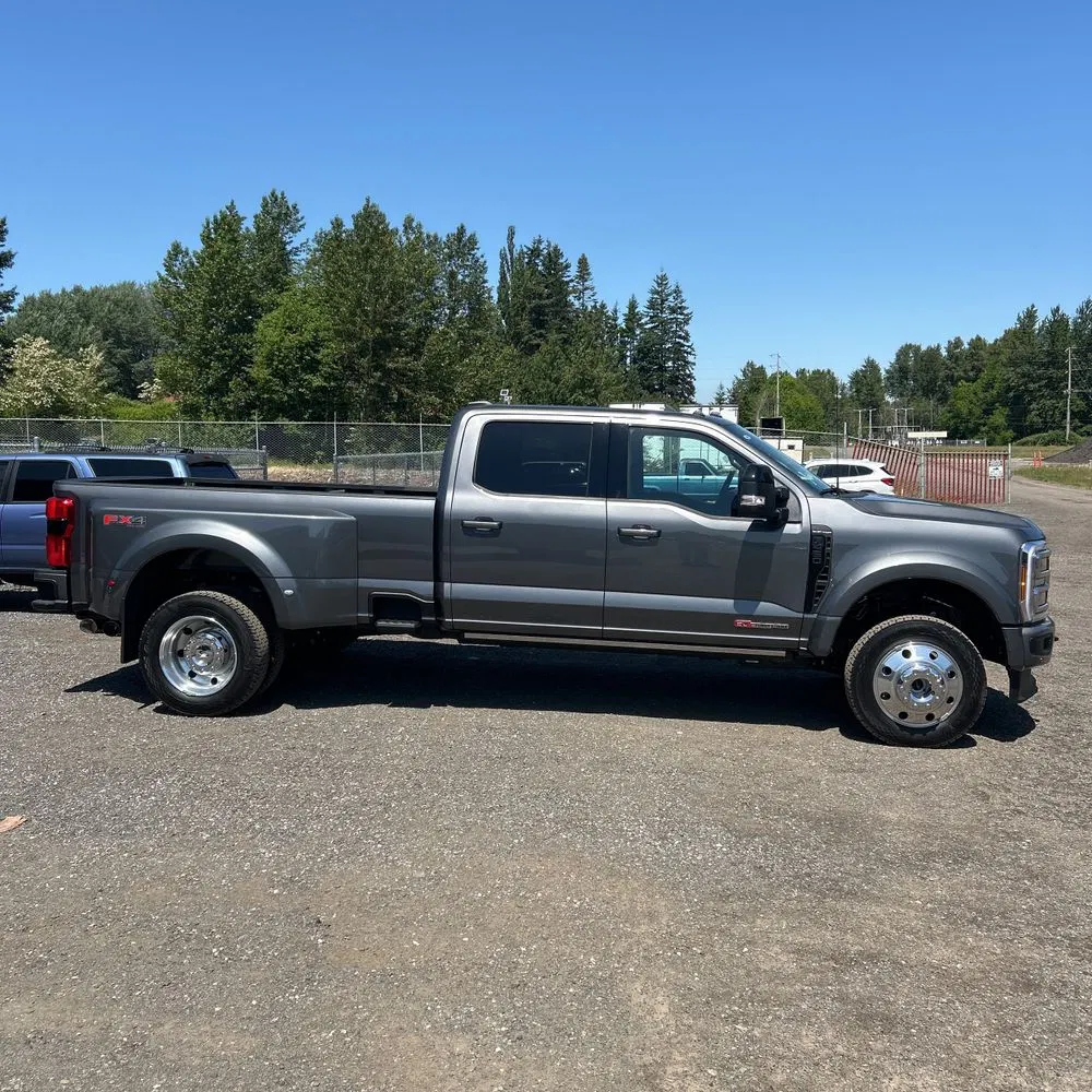 2025 Ford F450 S/D Platinum
