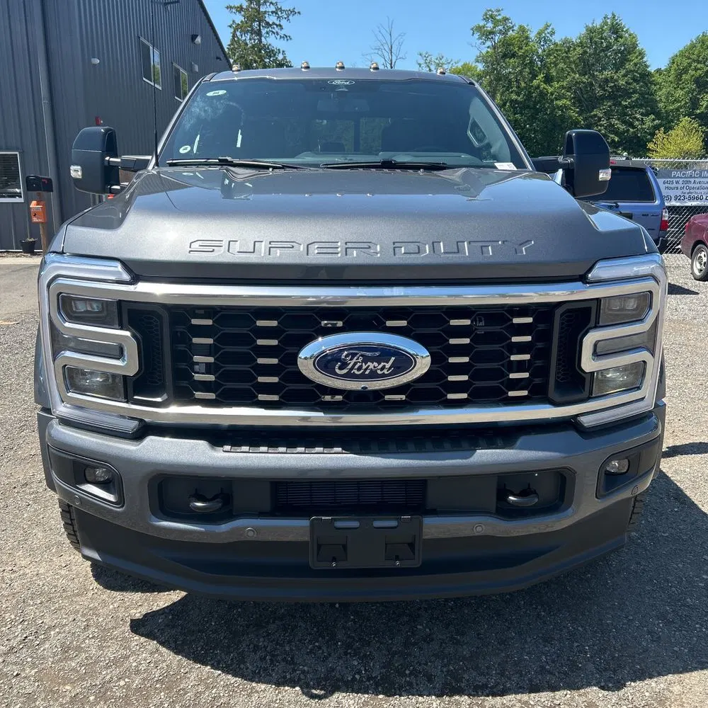 2025 Ford F450 S/D Platinum