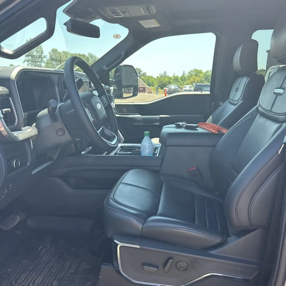 2025 Ford F450 S/D Platinum