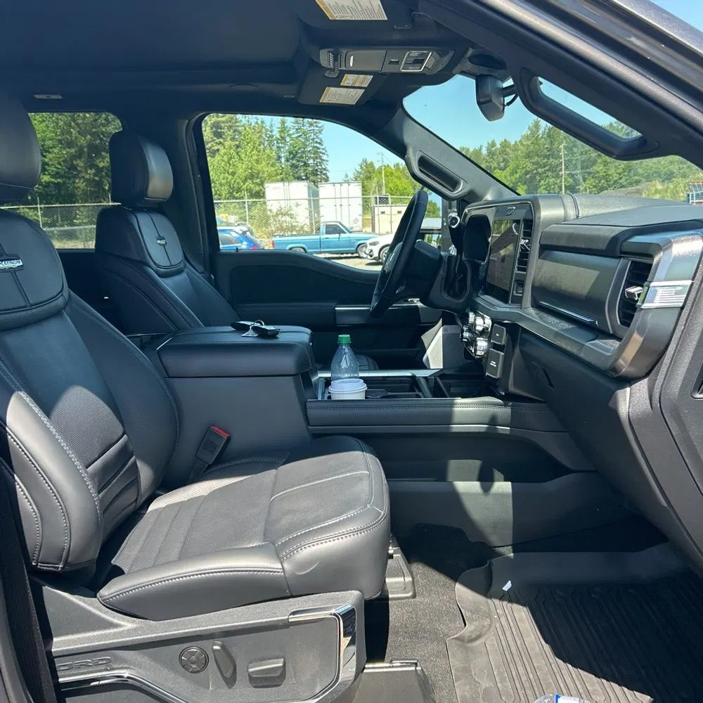 2025 Ford F450 S/D Platinum