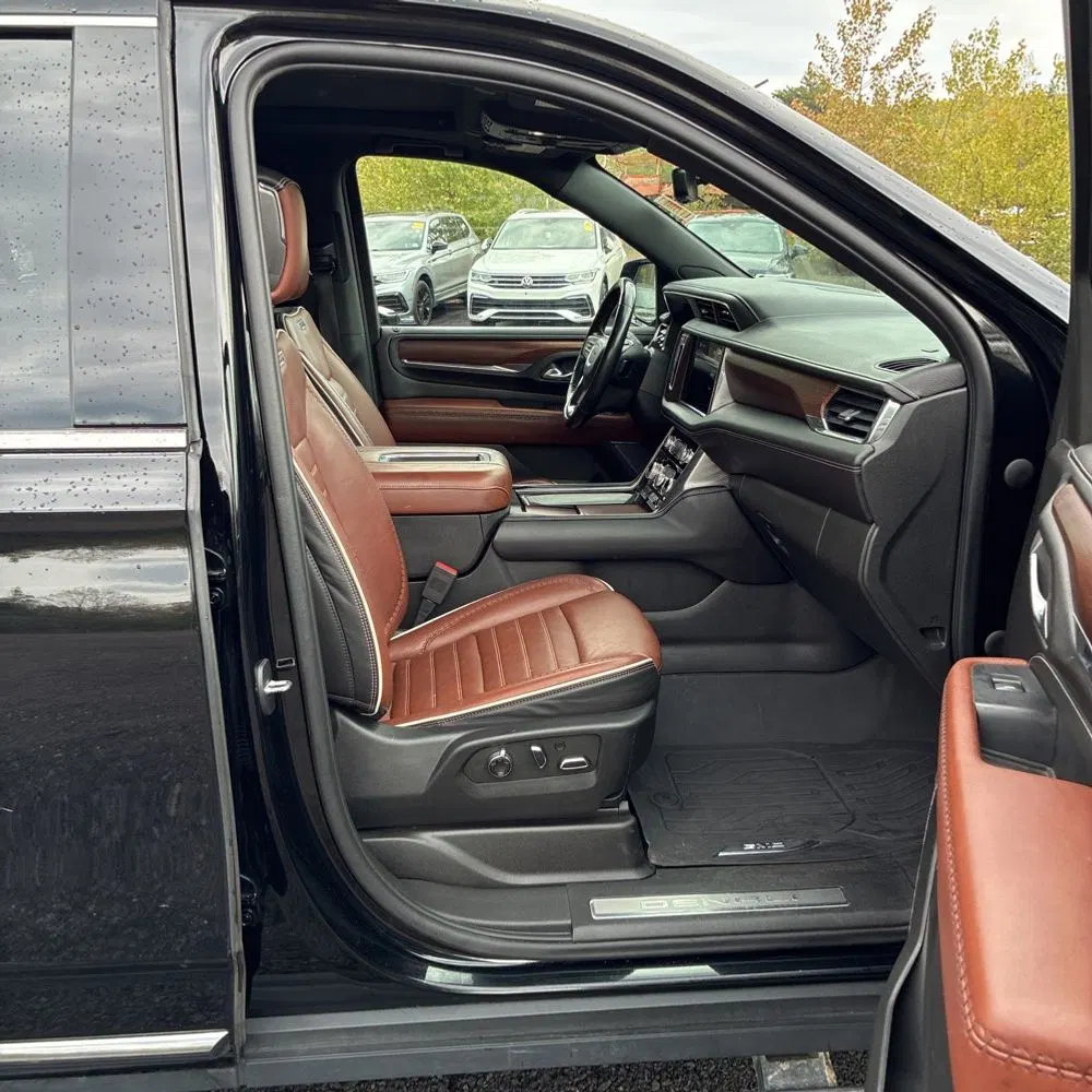 2023 GMC Yukon XL Denali Ultimate