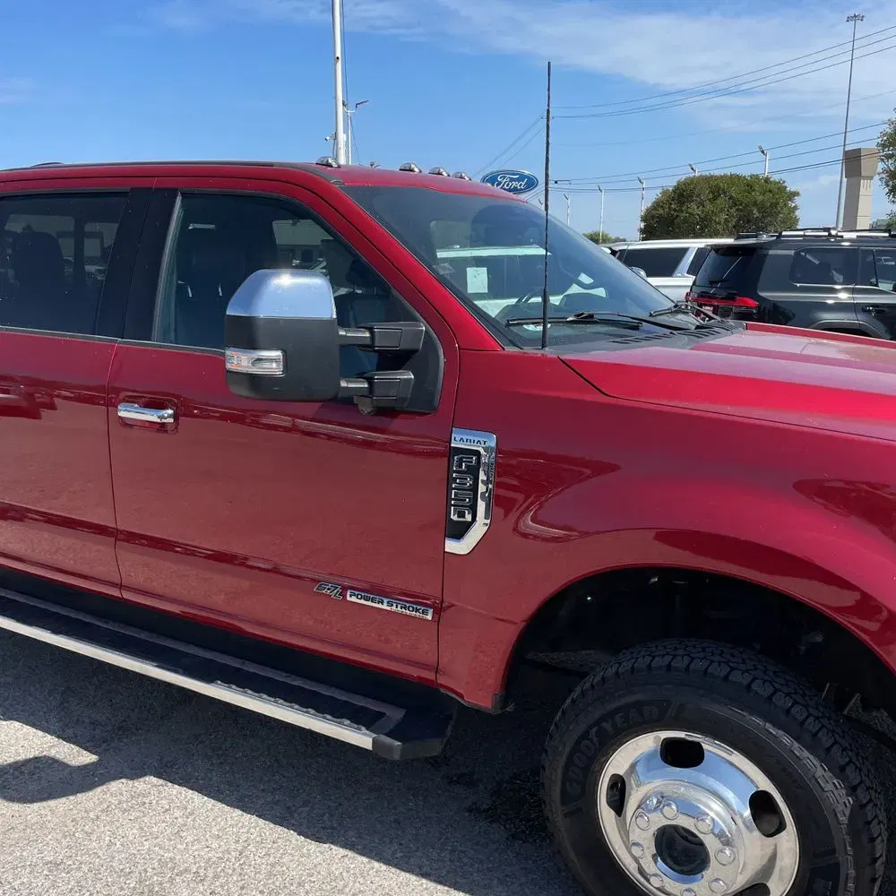 2022 Ford F-350 Super Duty Lariat