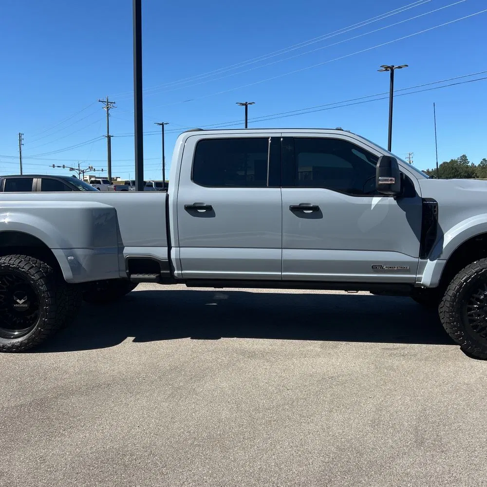 2024 Ford F-450 Super Duty Platinum