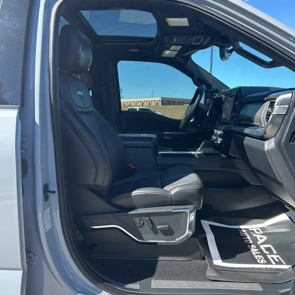 2024 Ford F-450 Super Duty Platinum