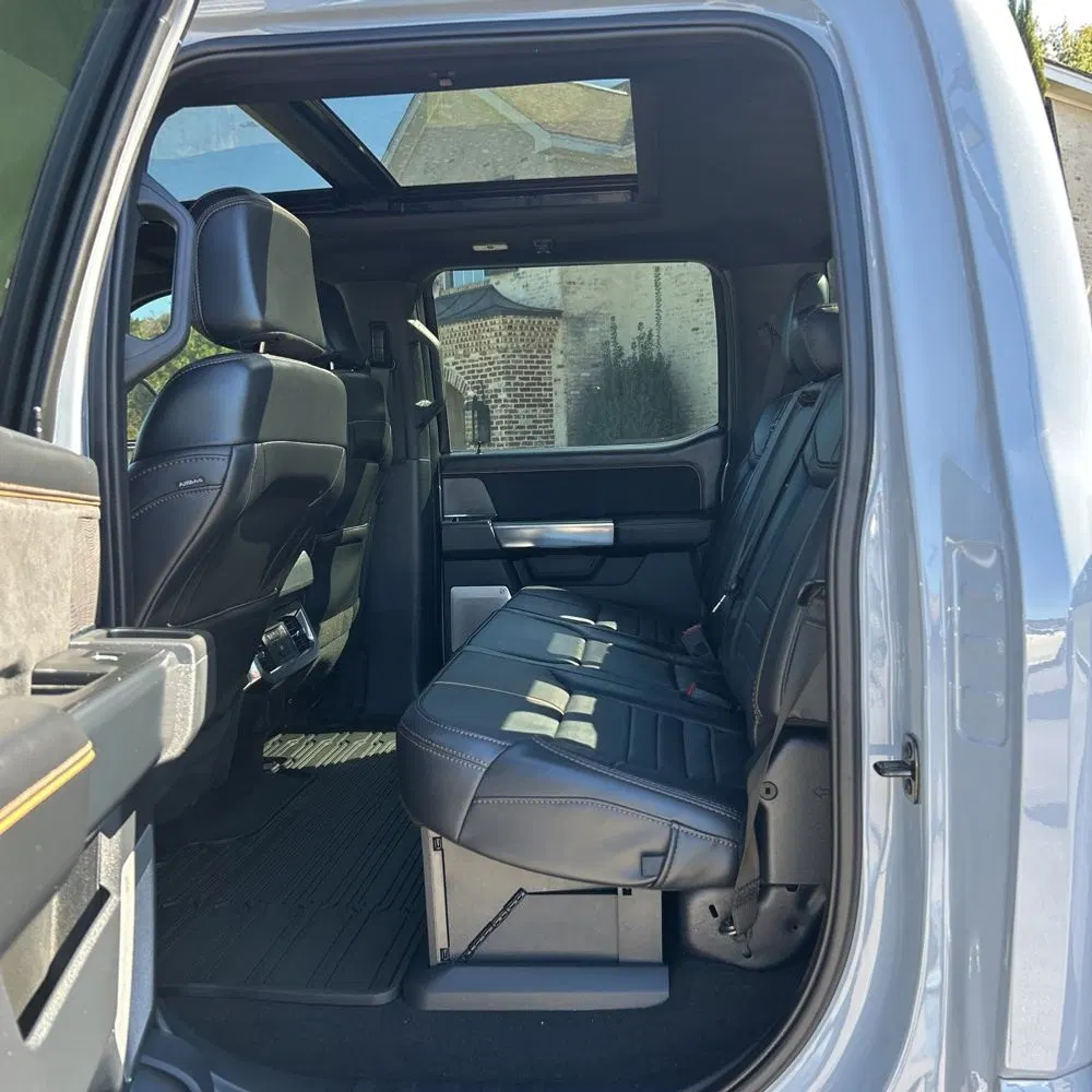2024 Ford F-450 Super Duty Platinum