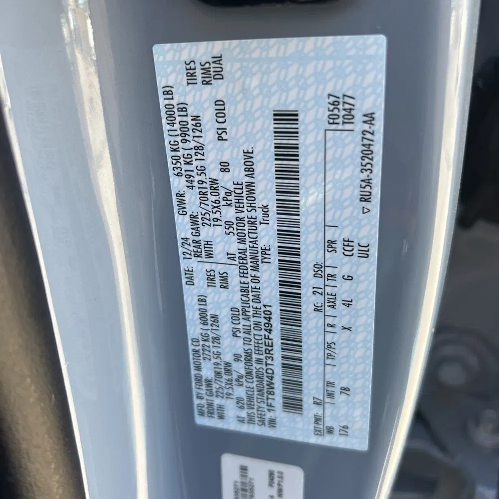 2024 Ford F-450 Super Duty Platinum